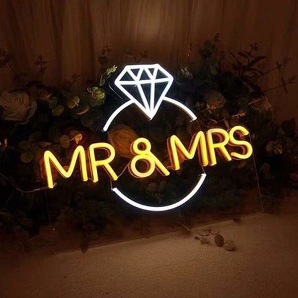 Neon Sign - Image 5